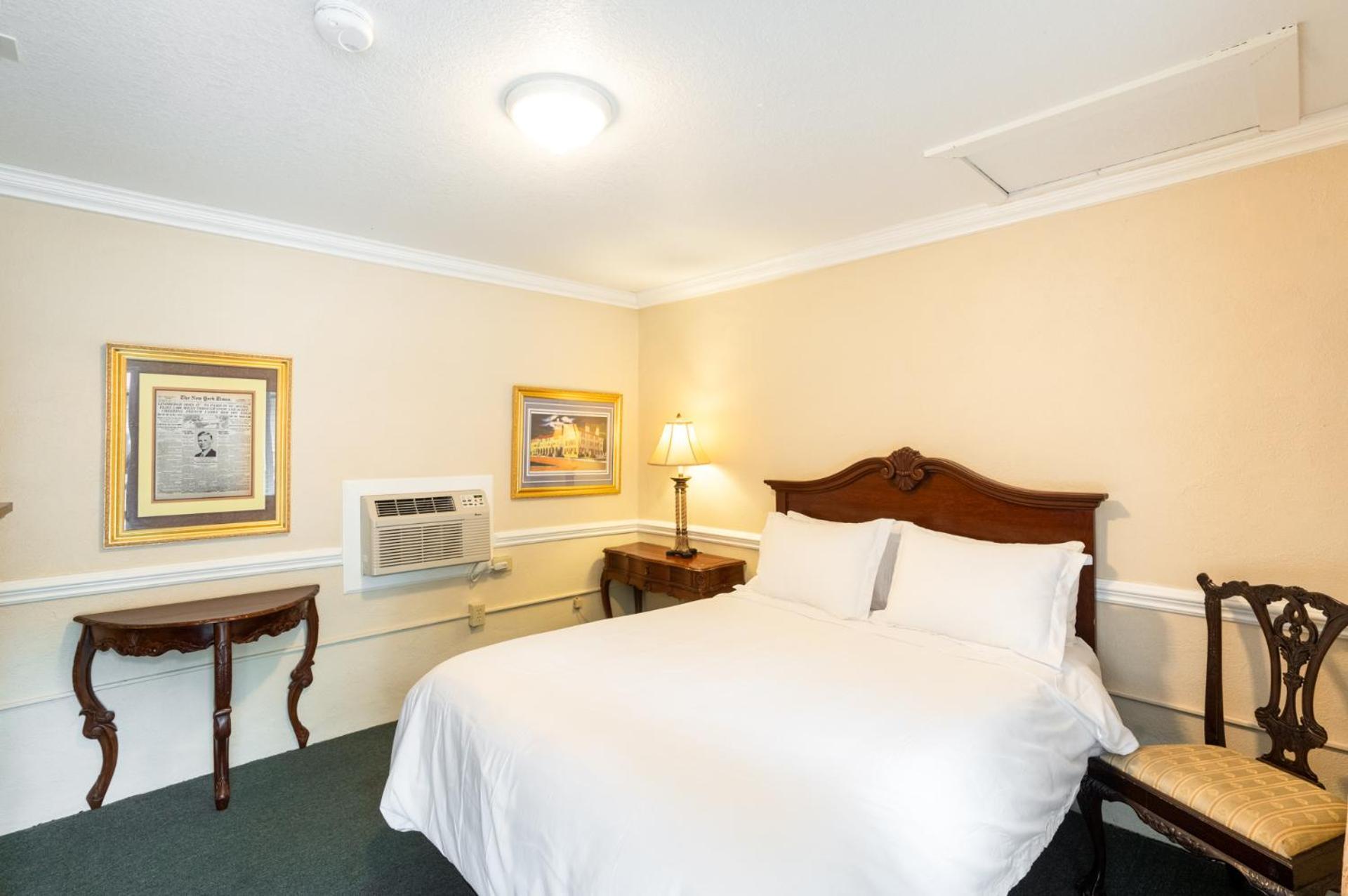 Lake Lure Inn And Spa Esterno foto