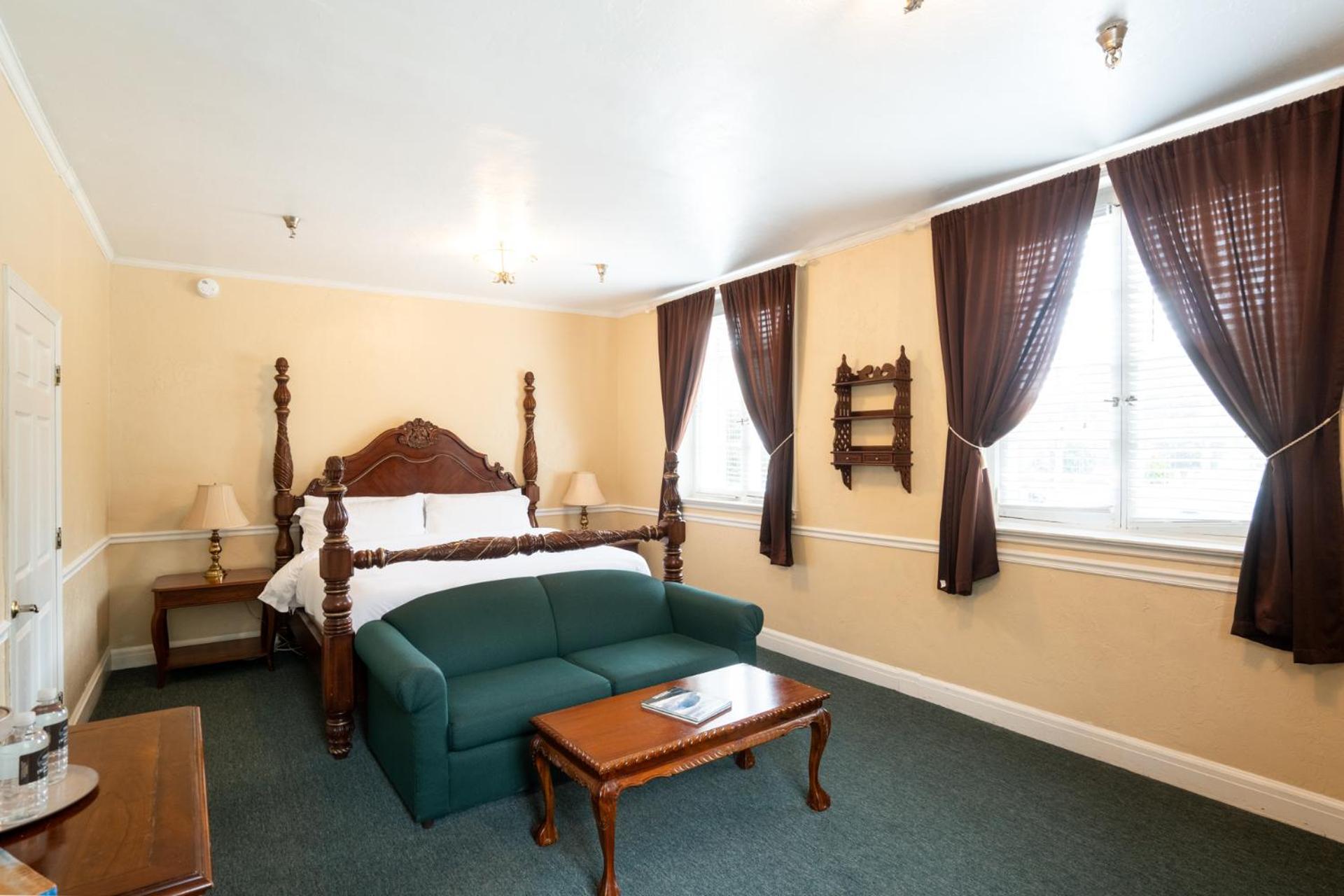 Lake Lure Inn And Spa Esterno foto