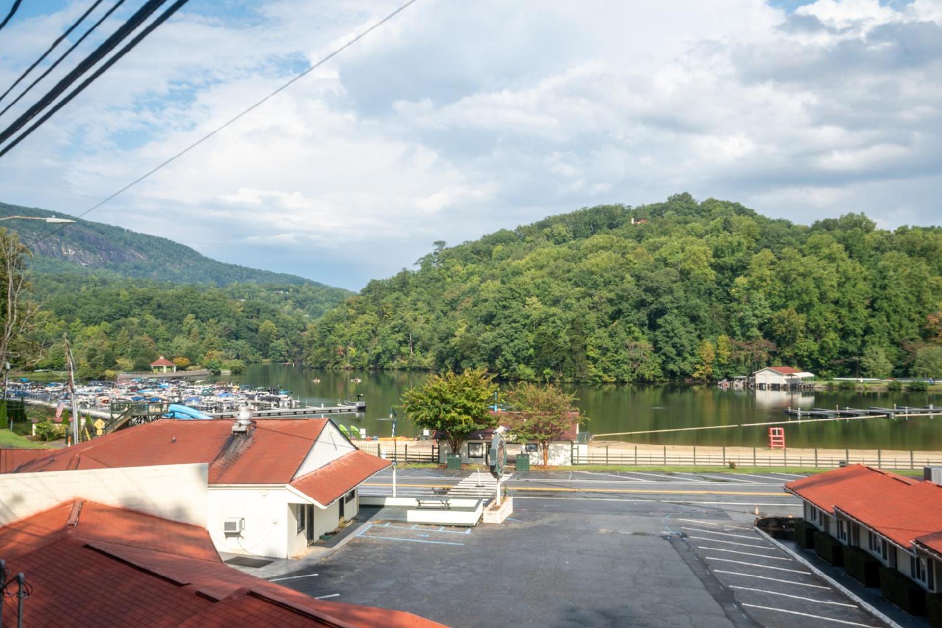 Lake Lure Inn And Spa Esterno foto
