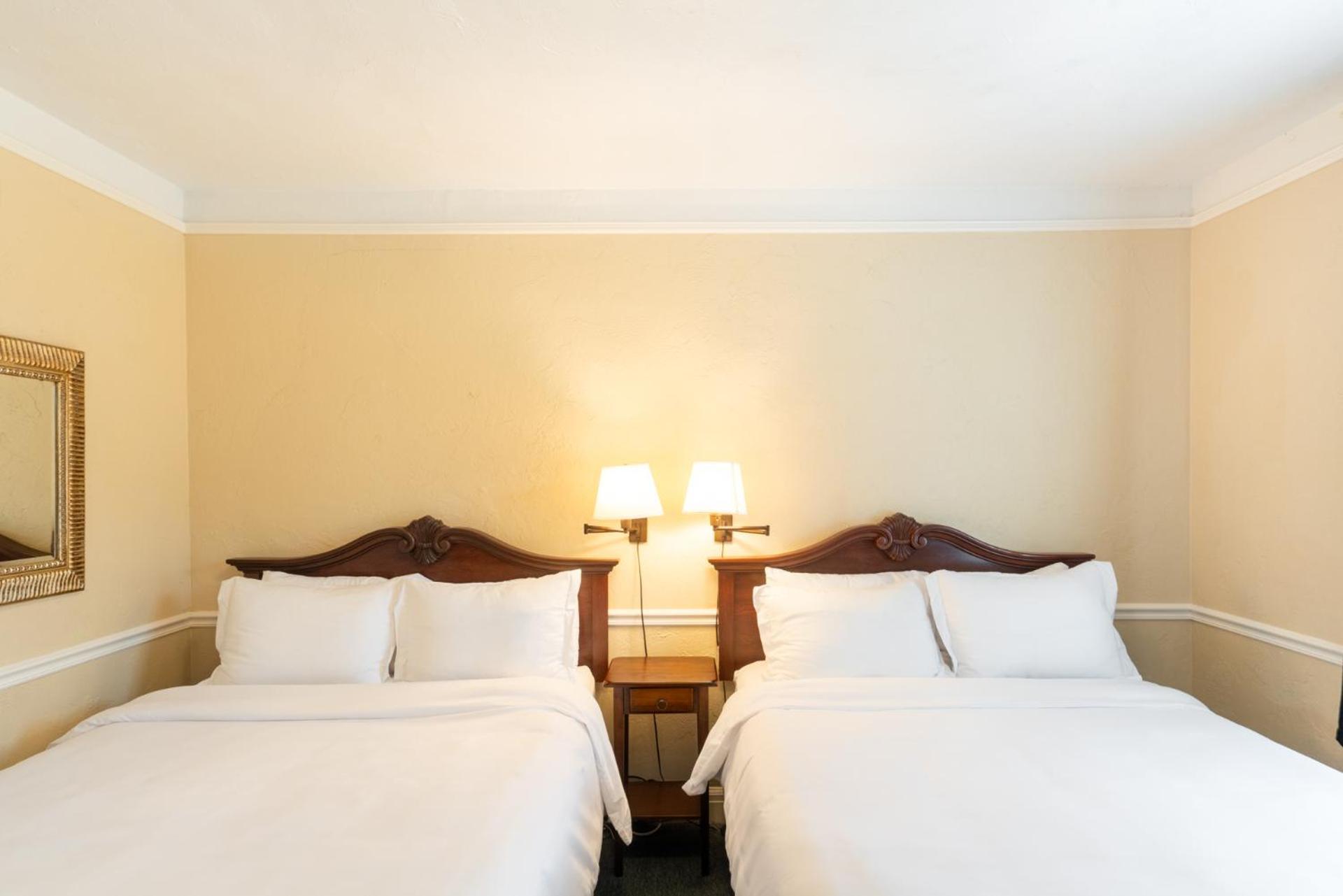 Lake Lure Inn And Spa Esterno foto