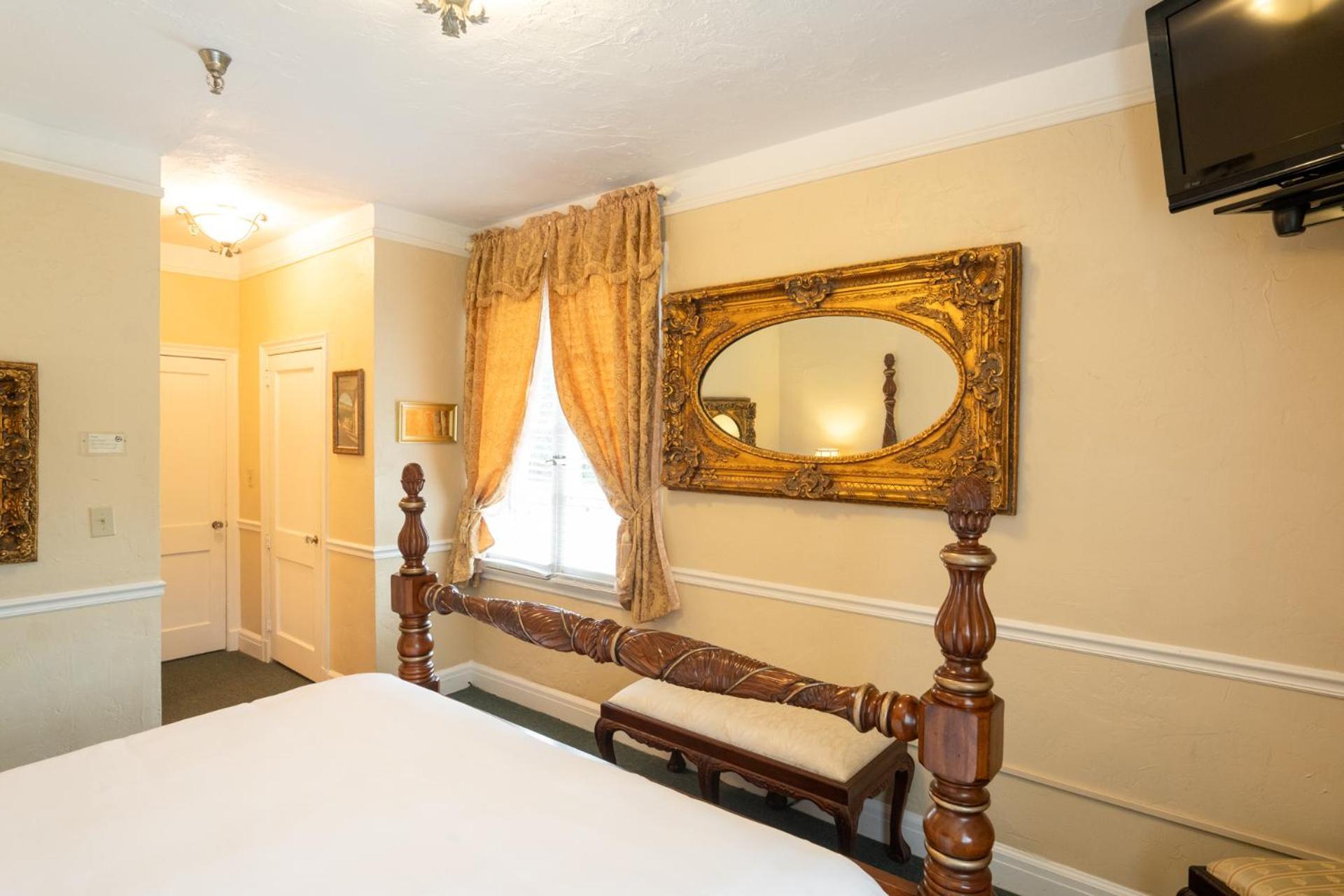Lake Lure Inn And Spa Esterno foto