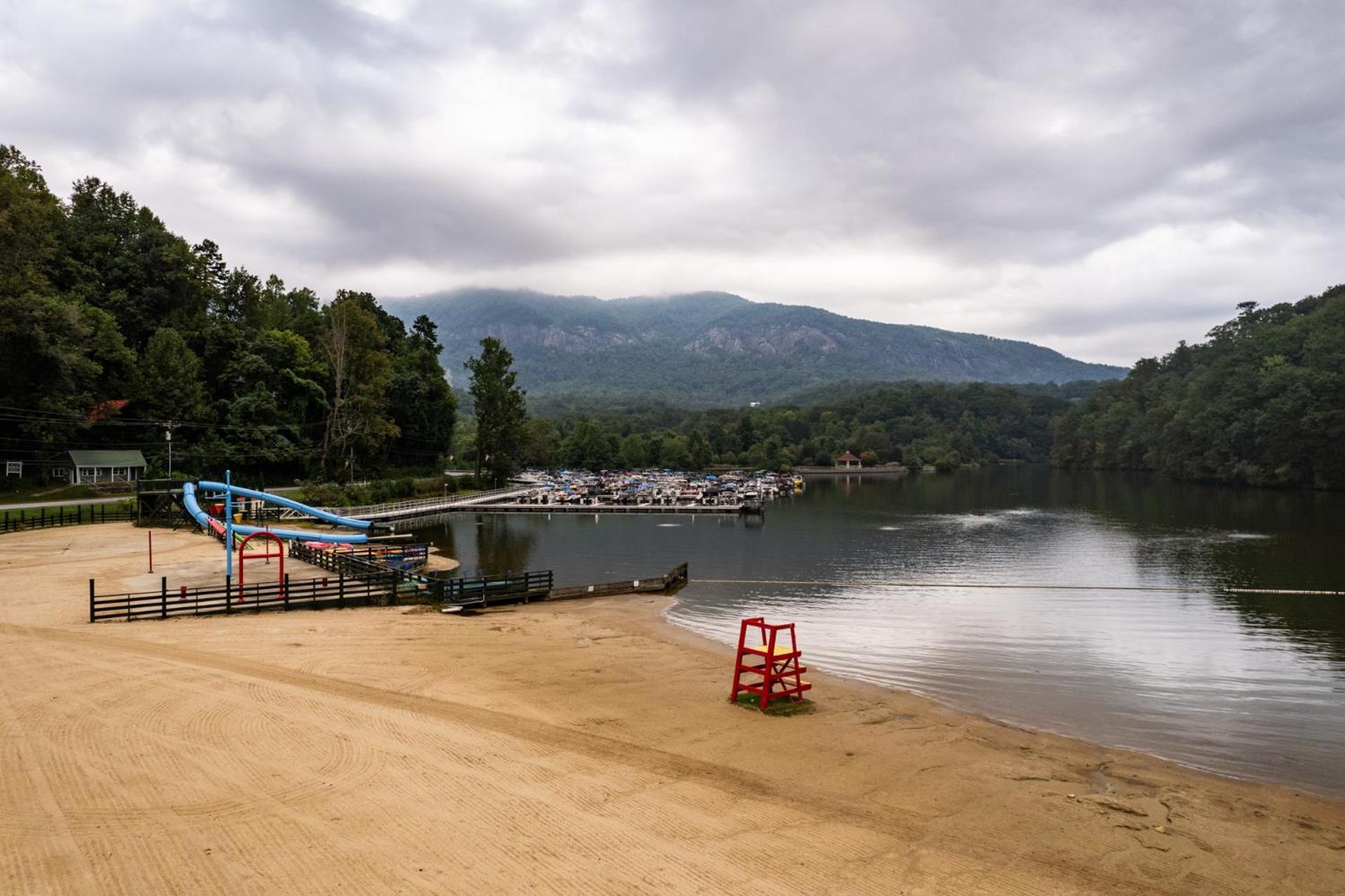 Lake Lure Inn And Spa Esterno foto